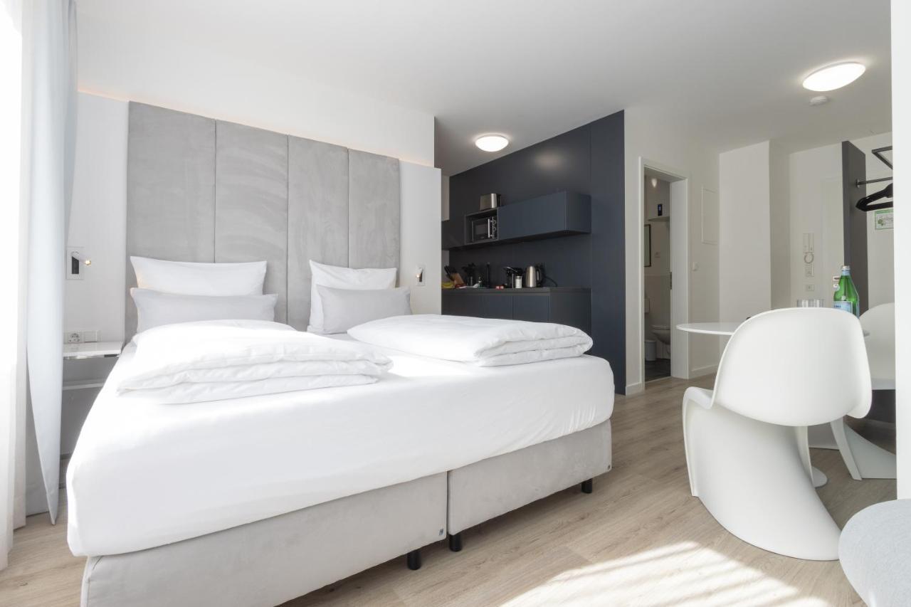 Zzzpace Smart-Hotel Bielefeld Zentrum מראה חיצוני תמונה