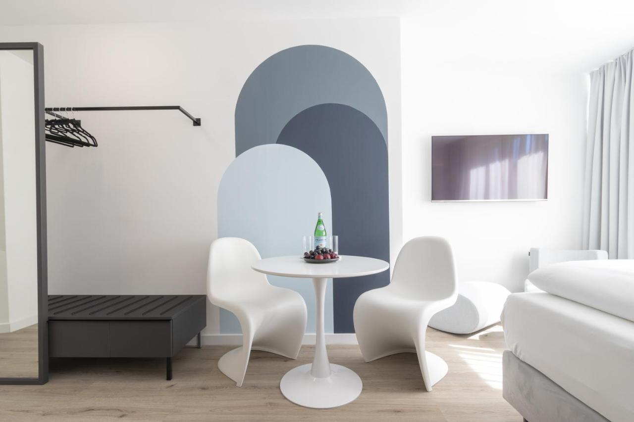 Zzzpace Smart-Hotel Bielefeld Zentrum מראה חיצוני תמונה