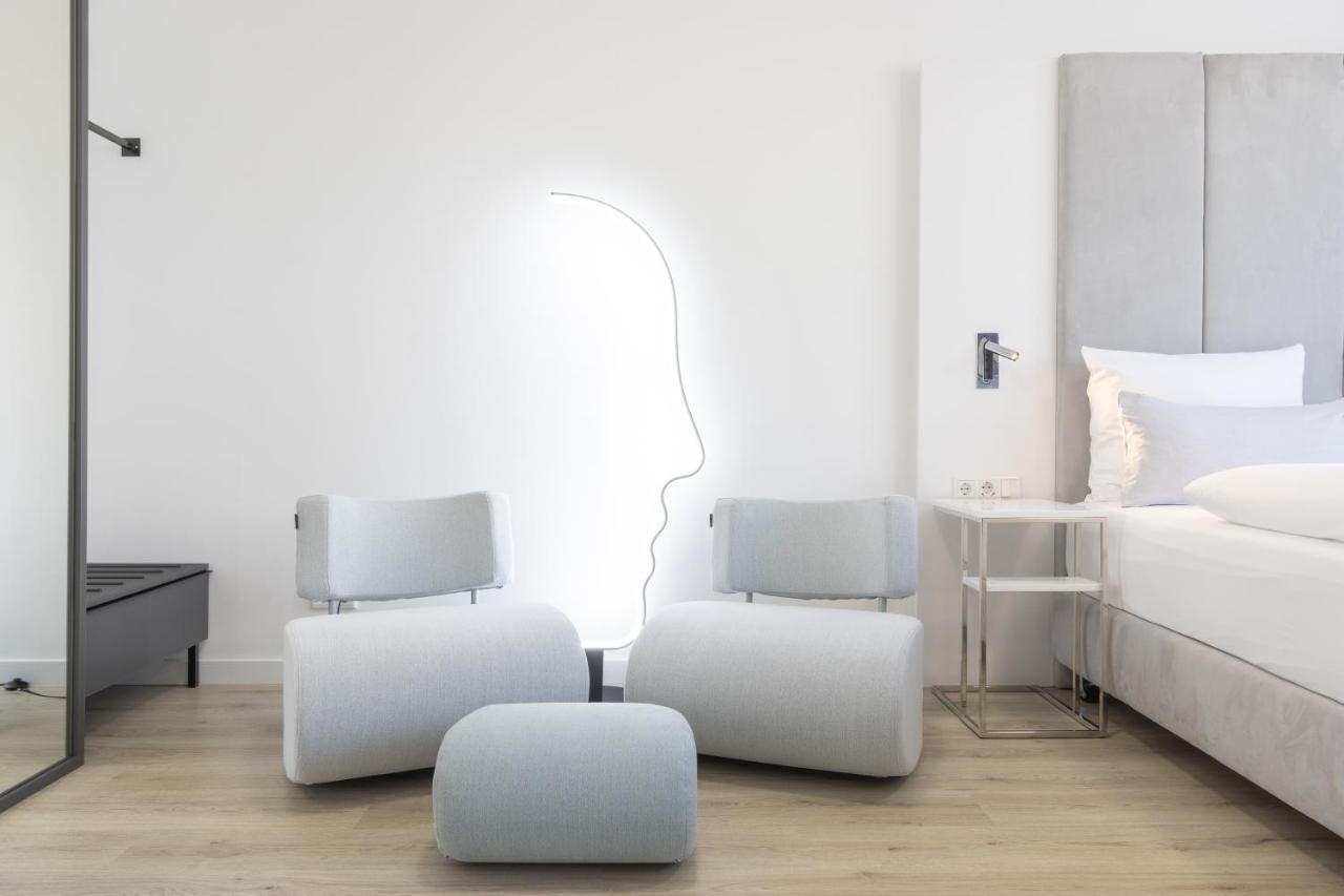 Zzzpace Smart-Hotel Bielefeld Zentrum מראה חיצוני תמונה